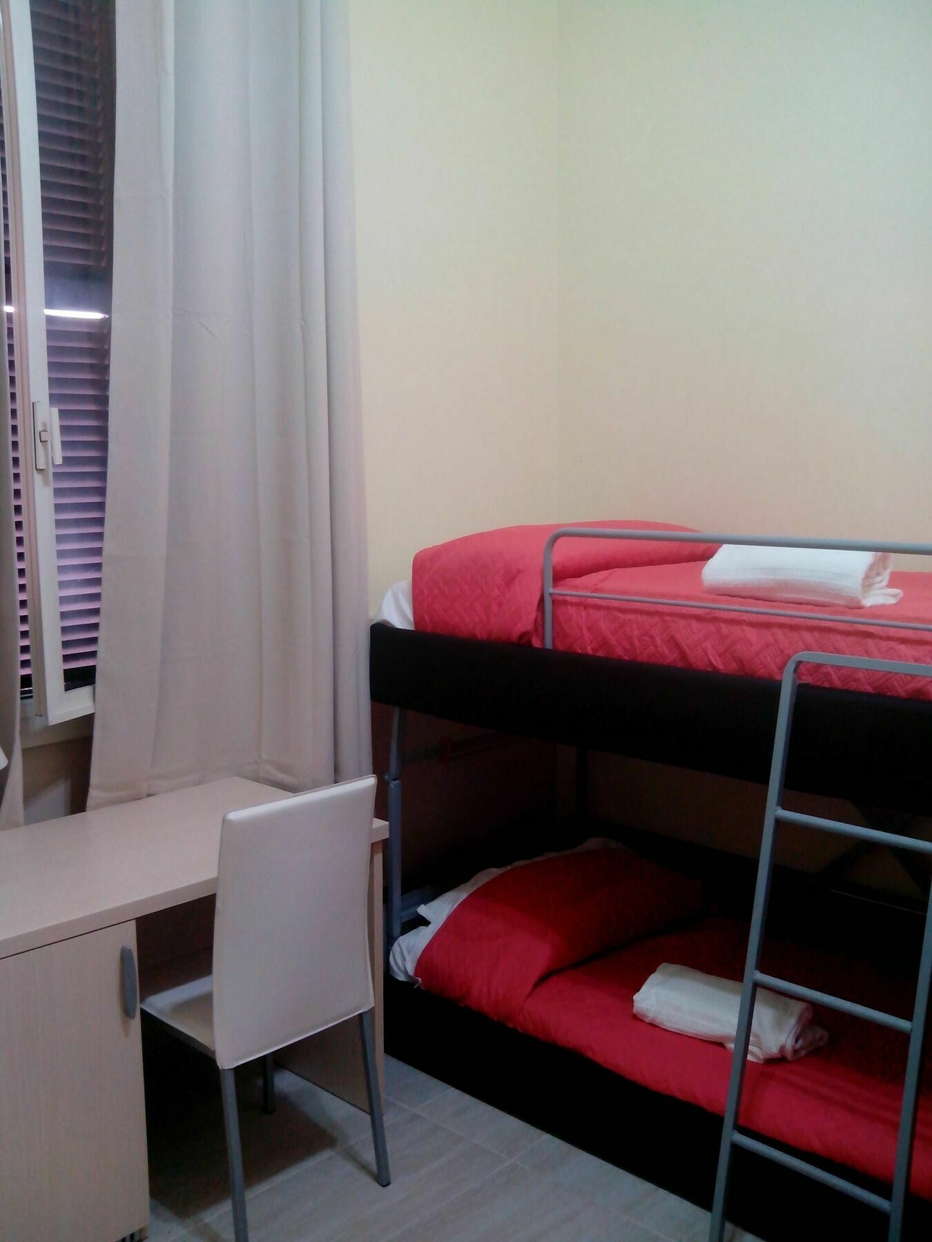 Hola Guest house 3*