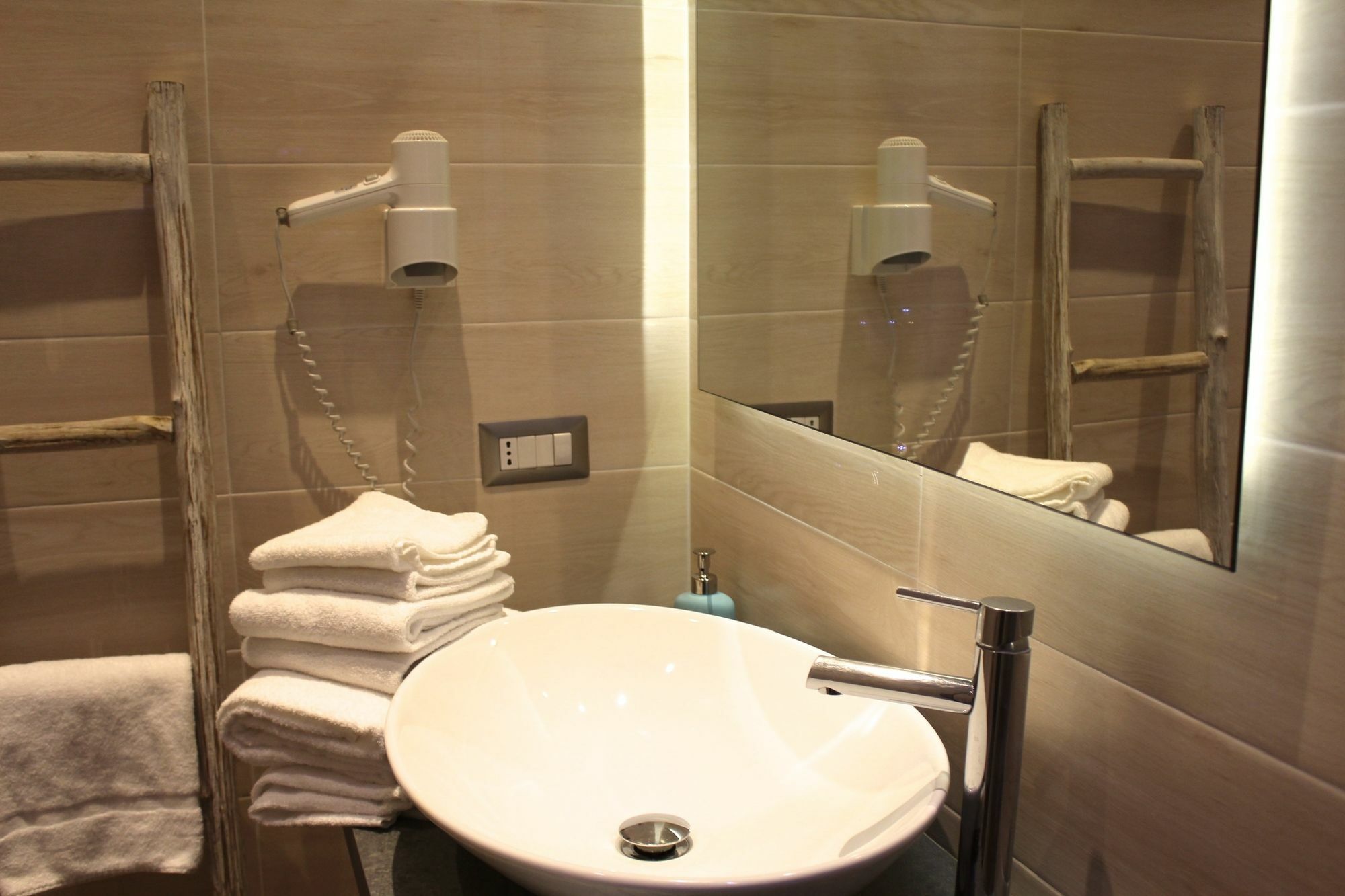 Roman Royal Guest house 2*