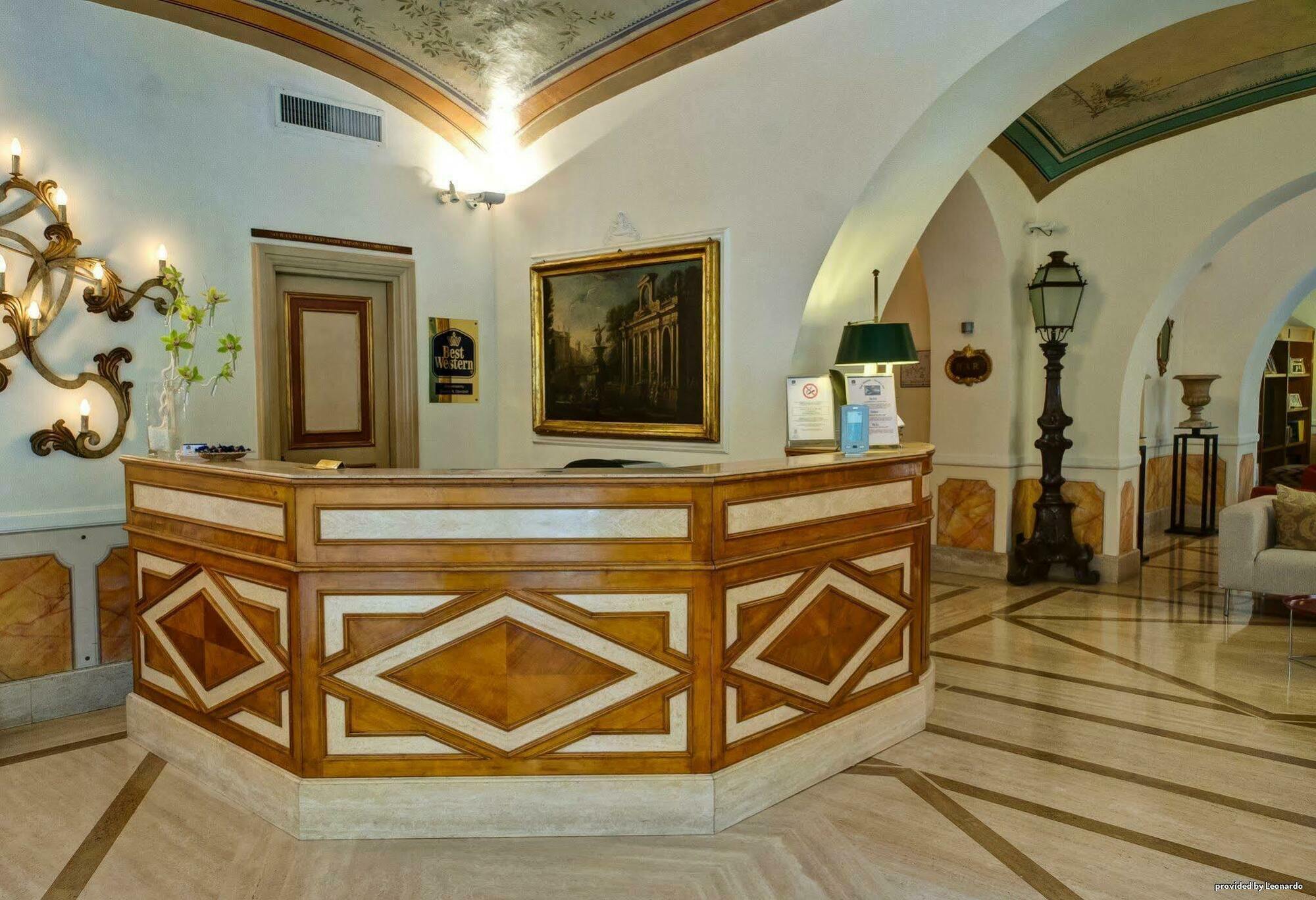 Canada, Bw Premier Collection Hotel 3*