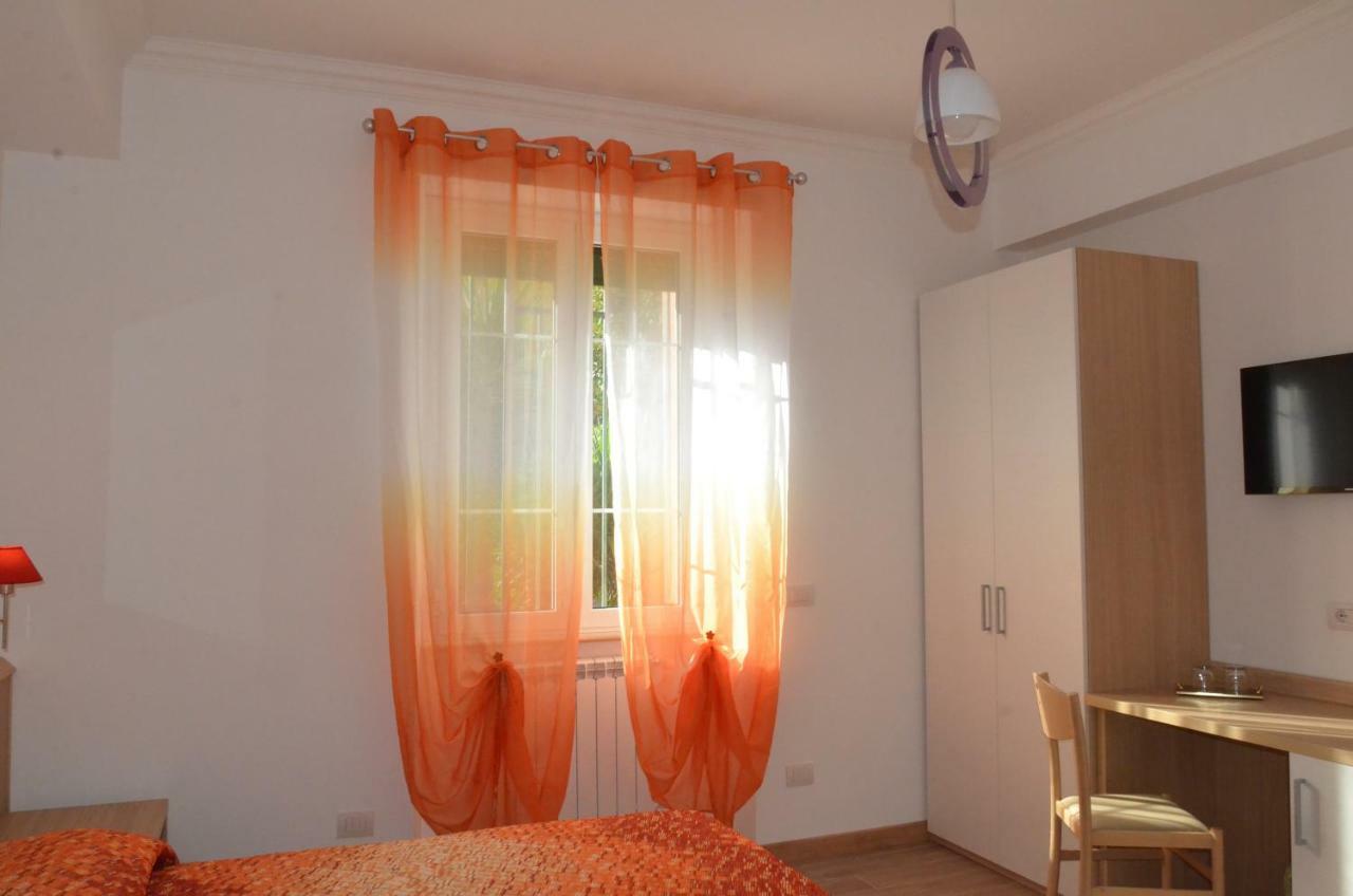 La Fontana Nel Cortile Bed & Breakfast Rome