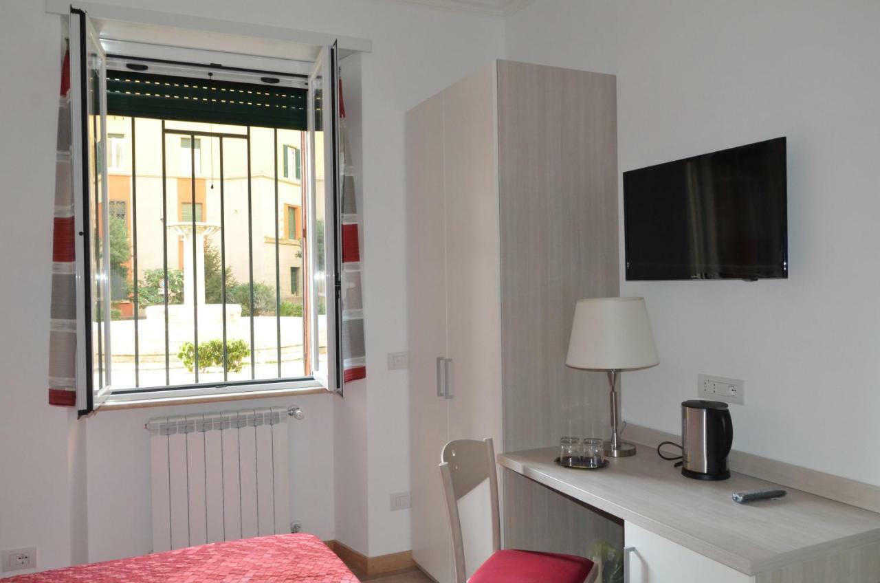 La Fontana Nel Cortile Bed & Breakfast Rome