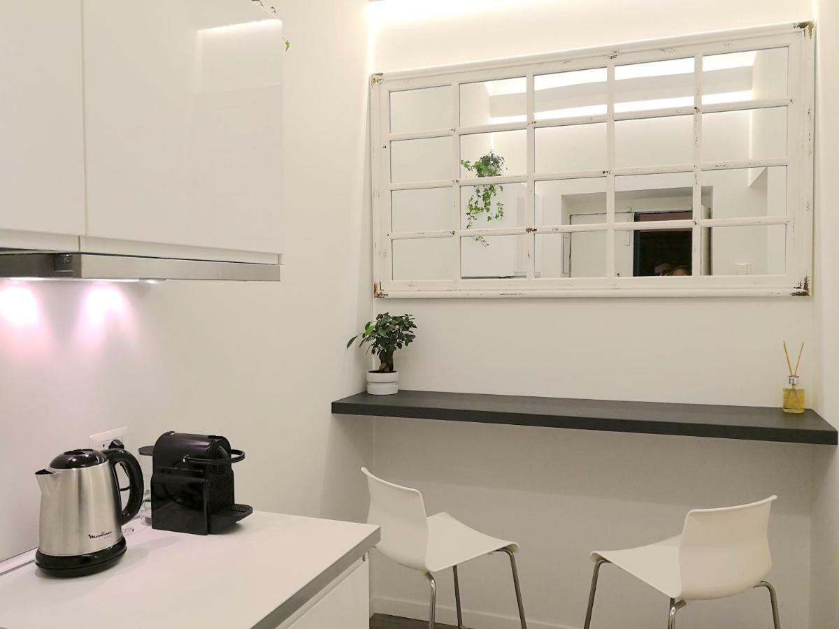 Guest house Luxury Near Colosseum Rome