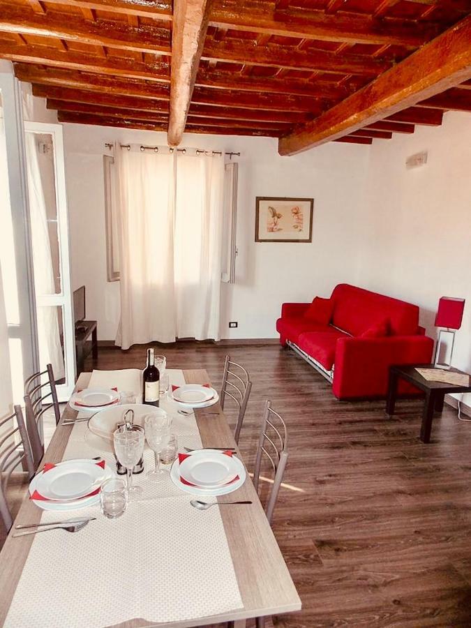 Casa Vacanze Santa Rufina Apartment