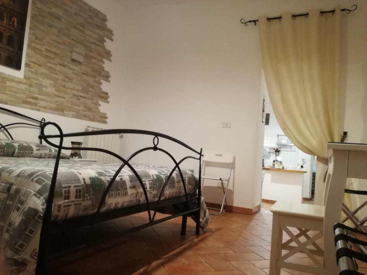 Apartment 50 Passi Colosseo Rome