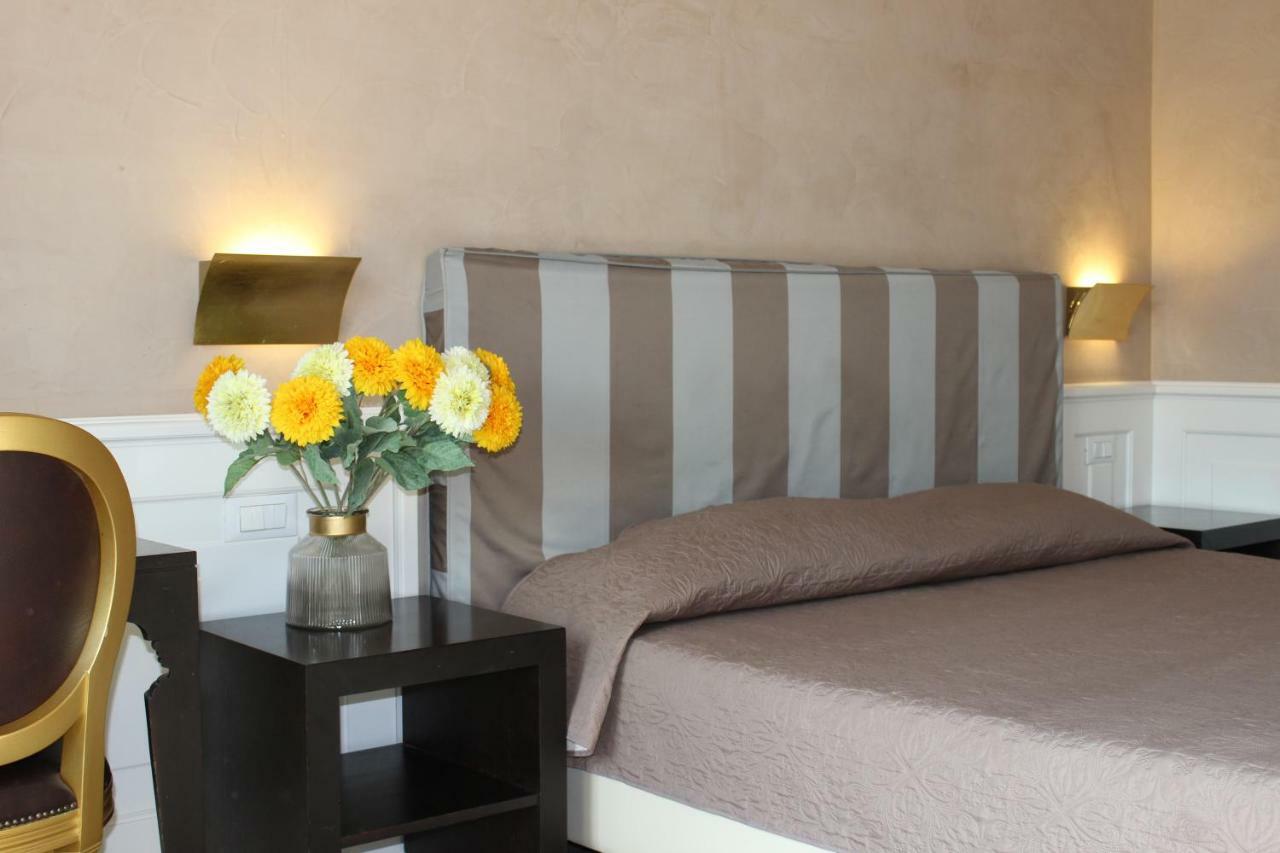 Relais La Maison De Luxe Couette-café