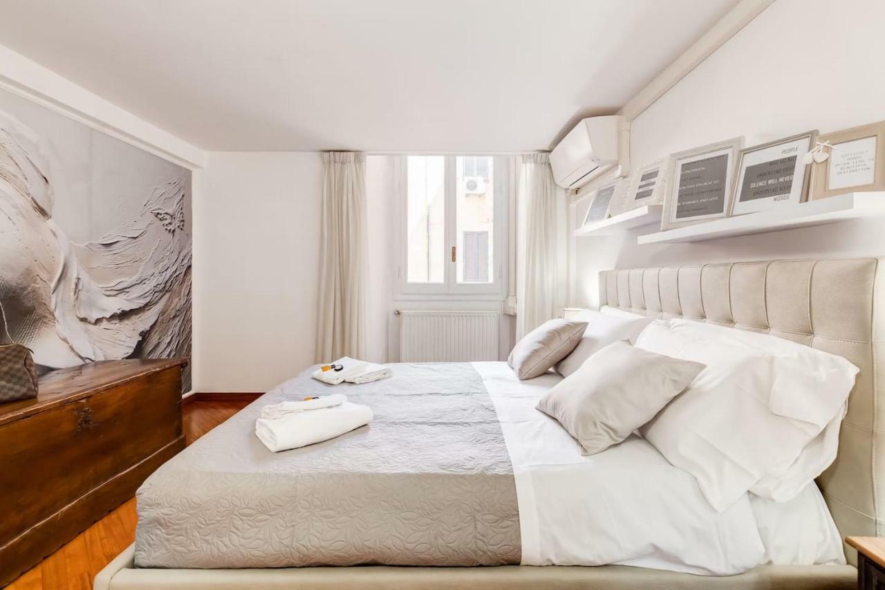 Loveromeapartments Pantheon, Navona Square * Rome
