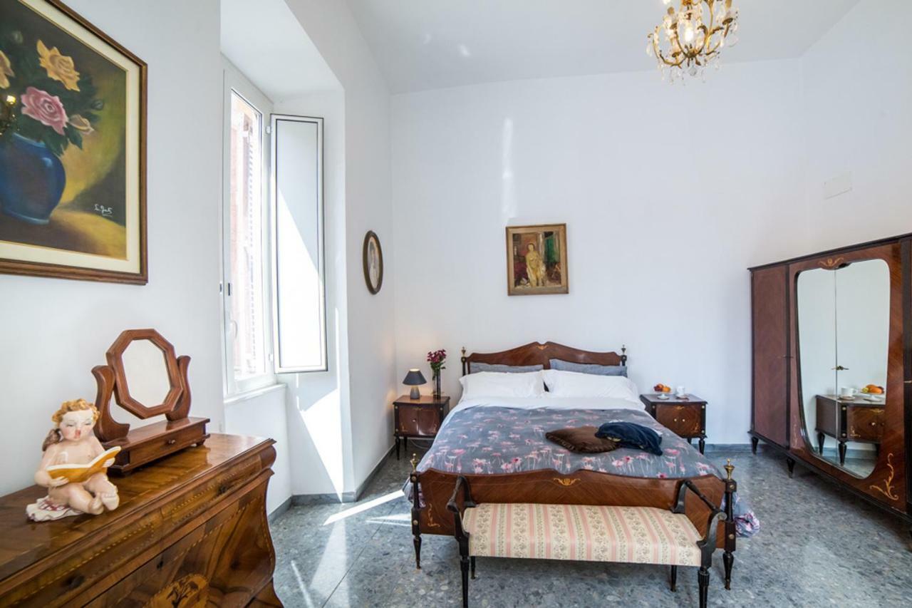 Domus Aurea 295 *