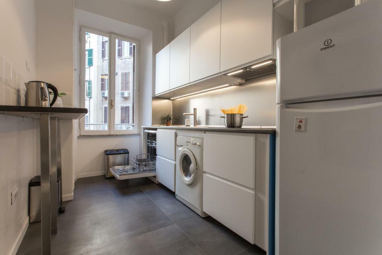 Apartment Strozzi 32 *