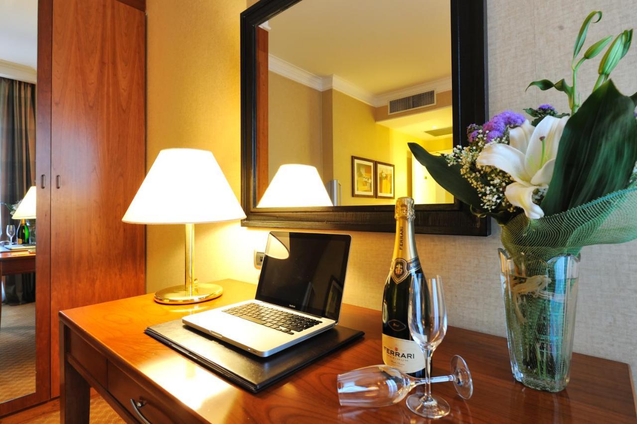 Lh Lloyd Hotel 3*