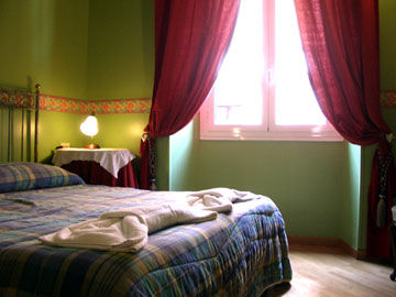 Spagna Ave Bed & Breakfast Rome