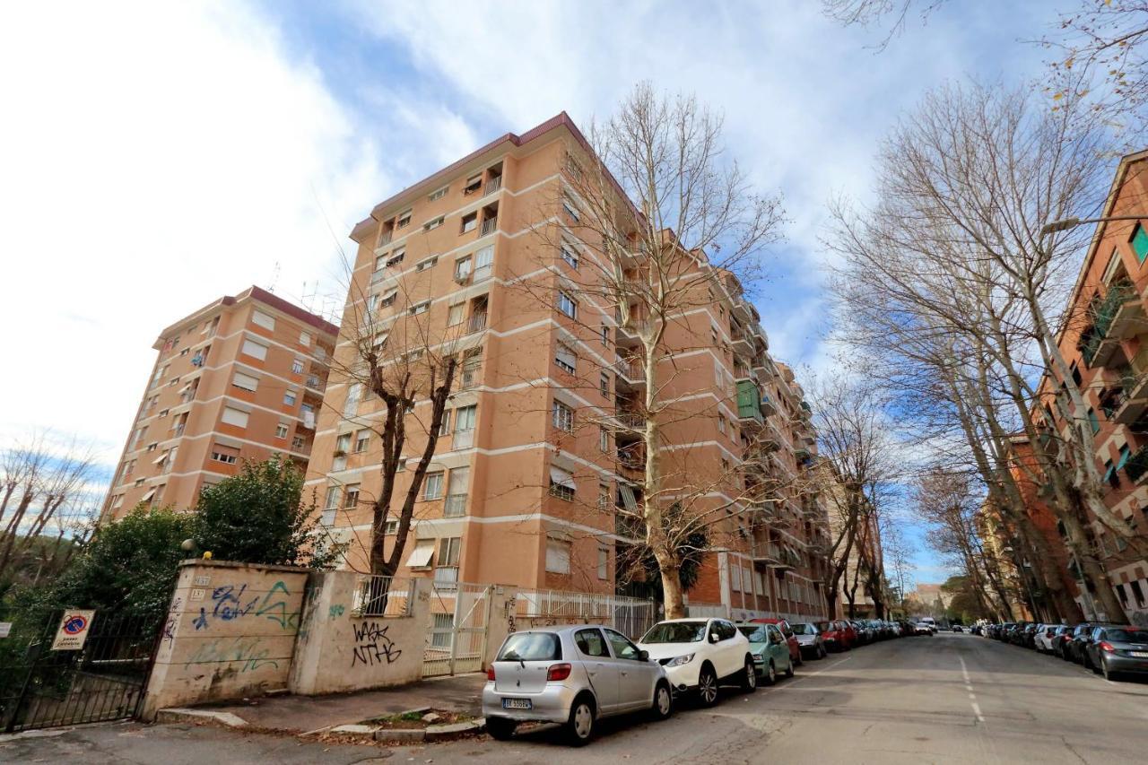 Chiara In San Paolo Apartment