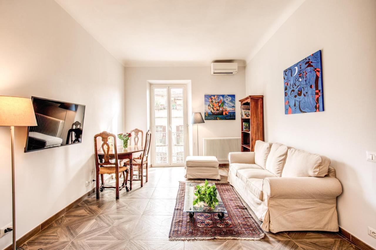 Appartamento Cavour Attic With Terrace