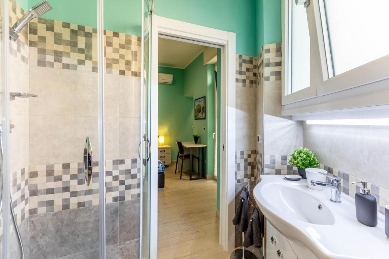 Hostly - Art & Color Midtown - 3br 2ba *