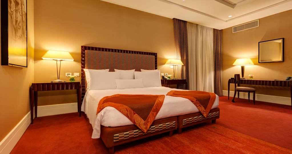 Grand Via Veneto Hotel