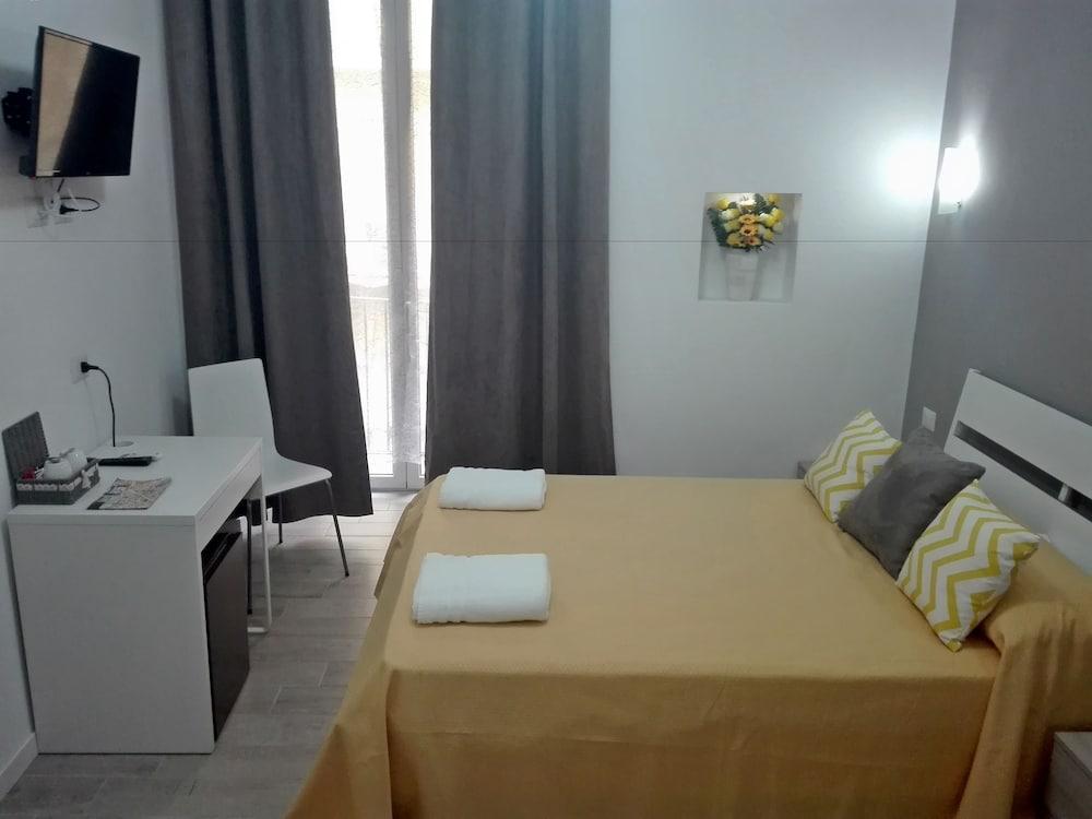 Hotel Relais Borghese 2*