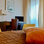 Maison delle Naiadi Roma