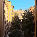 La Pausa
