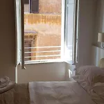 Restored Apartment - Stunning Pantheon View