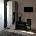 Alexadom