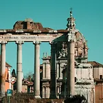 34 Forum Apartment