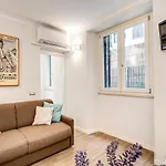 Novembre 152 Apartment