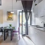 Musician Apartment Colosseo With Piano