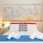 Spanish Steps Exclusive Rental In Rome
