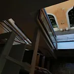coronari guest house