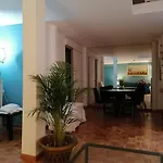 coronari guest house