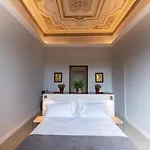 Domus 21 Luxury Suites