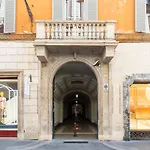 Iflat Spanish Steps Luxury And Historical Apt