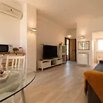 The Best Rent - Apartment Near Numidio Quadrato