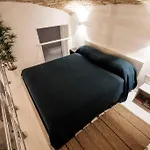 Beautifully Renovated Loft In Trastevere