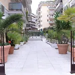 Room In Guest Room - Single Room In Cozy And Comfortable Apartment