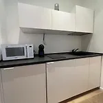 IV House