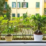 In-Love Apt