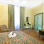 Hotel Augustea