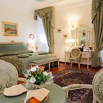 Daniel\'S Hotel