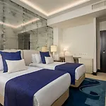 Room Mate Collection Filippo, Rome-Fontana Di Trevi