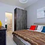 Vaticano Terrace: Brand New 2 Bedrooms 2 Bathrooms