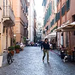 Navona New Charme Art Apartament