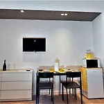 Tribvni Plebis Apartment