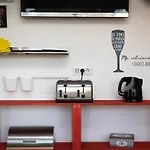 Cozy House By Rental In Rome