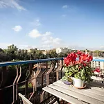 Cozy House By Rental In Rome