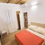 Casa Volsci, 2 camere 2 bagni, Roma centro
