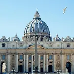 Vatican Vacation Home Interno 2