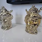 Qg Vatican Golden House