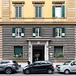 Iflat Vatican Elegant Apartment