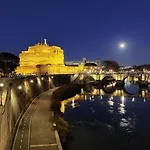 Pantofola Del Papa Luxury At Vatican
