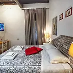 Vicolo Del Bologna Apartment